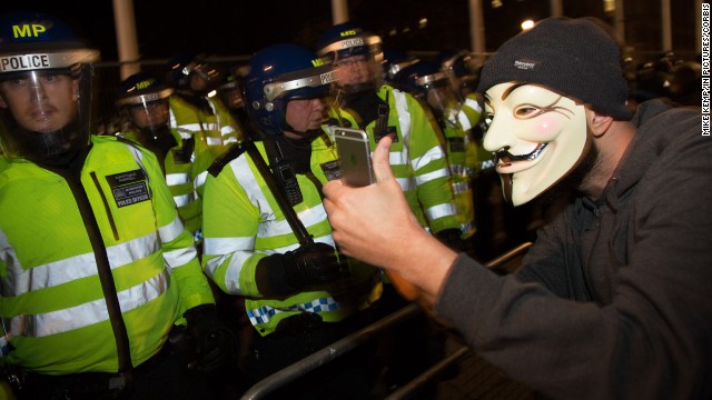 Anonymous Fawkes Police Selfie 2014